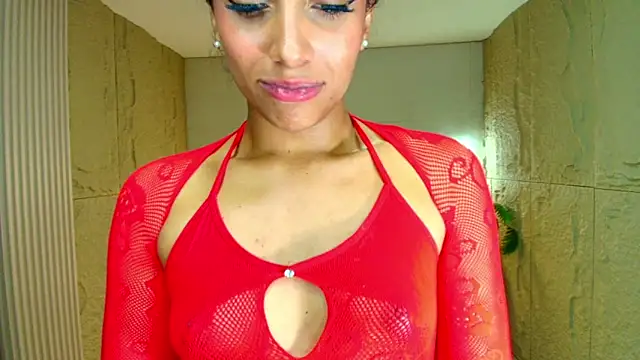 katty_berry_r's cam snapshot