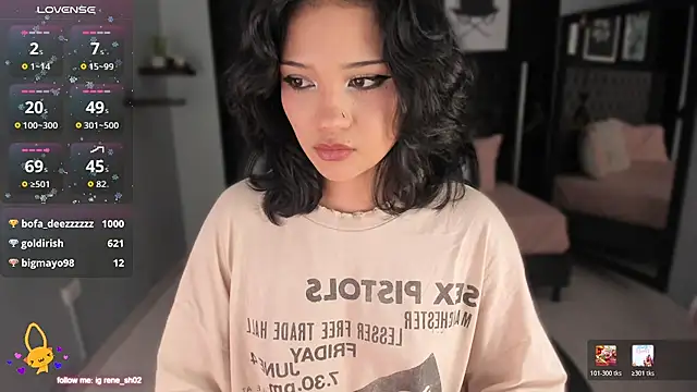 renee_shelby_'s cam snapshot