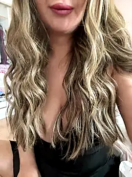 -_Ruya_-'s cam snapshot