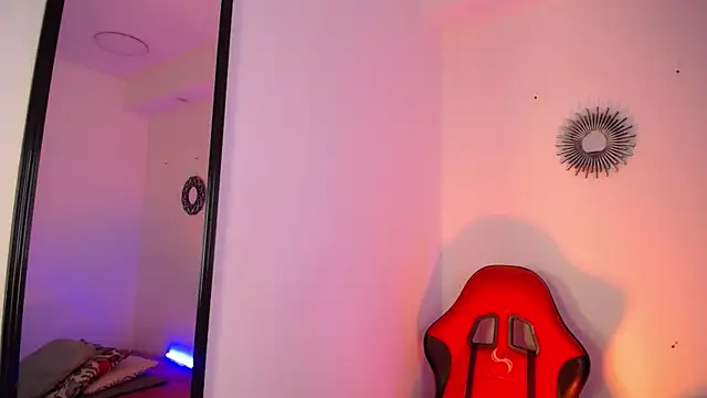 Katy_Van's cam snapshot