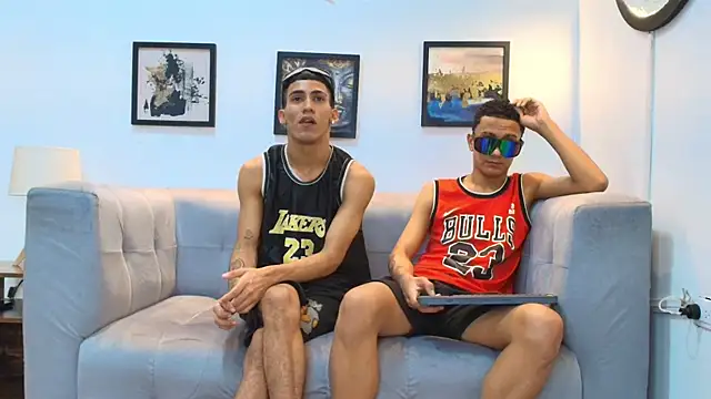 IMPERIO_ROMANO's cam snapshot