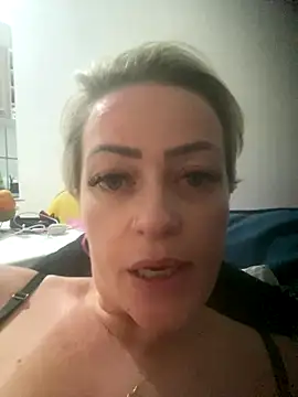 Alerquinasc live sex cam