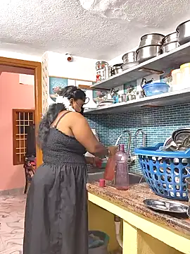 bakyasree143's cam snapshot