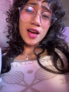 KaitlynLoveCam's cam snapshot