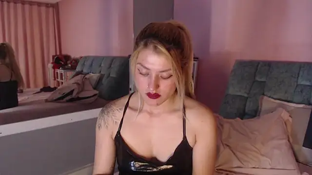 Camila_Russoo's cam snapshot