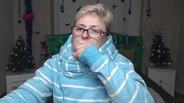 EmiliaGree's cam snapshot