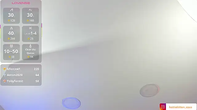 Viollet_xoxo's cam snapshot