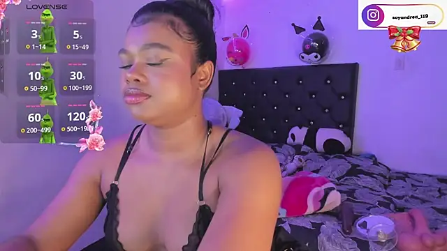 july_smith09's cam snapshot