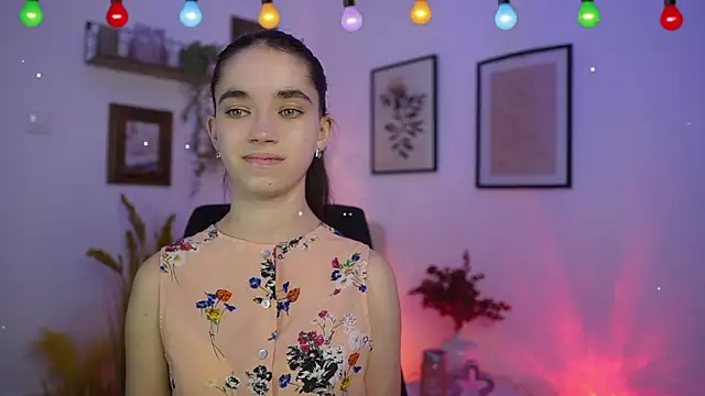 Gia_Paige18's cam snapshot