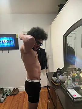 ElegantDic's cam snapshot