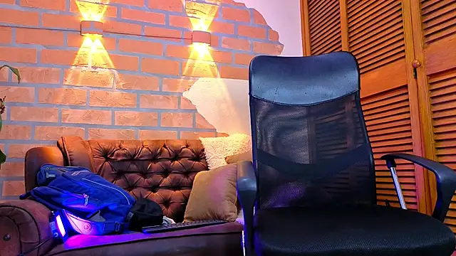 Dylanstonne live sex cam