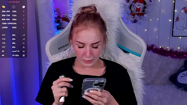 LianaFord's cam snapshot