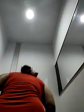 kamyla_69's cam snapshot