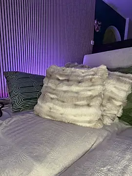 KikiVega's cam snapshot