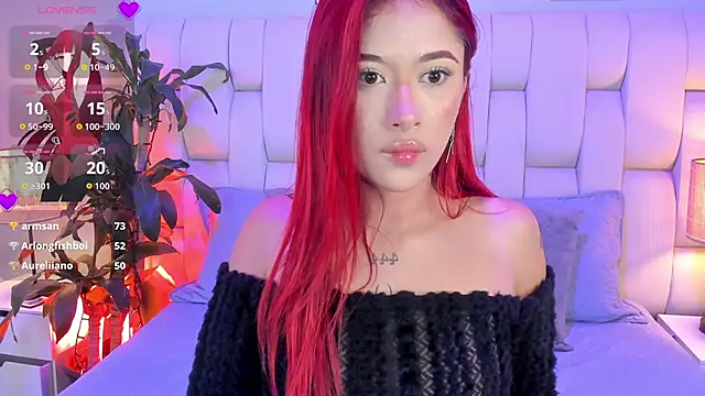 SkinnyFoxy's cam snapshot