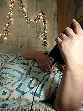 Tupo070481's cam snapshot