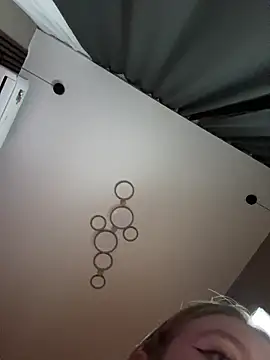 _Your_hot_angel_'s cam snapshot