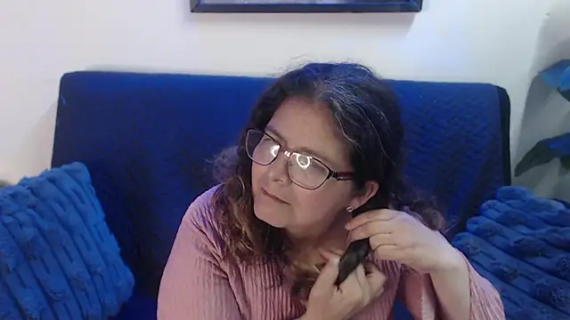 Linda_banks_'s cam snapshot