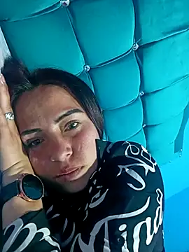 saray77's cam snapshot