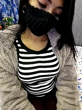 priya_26's cam snapshot