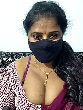 siri_tamiltelugu's cam snapshot