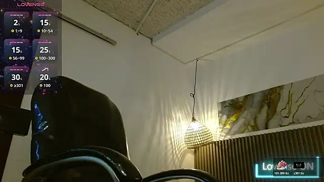 Dyla_n18's cam snapshot