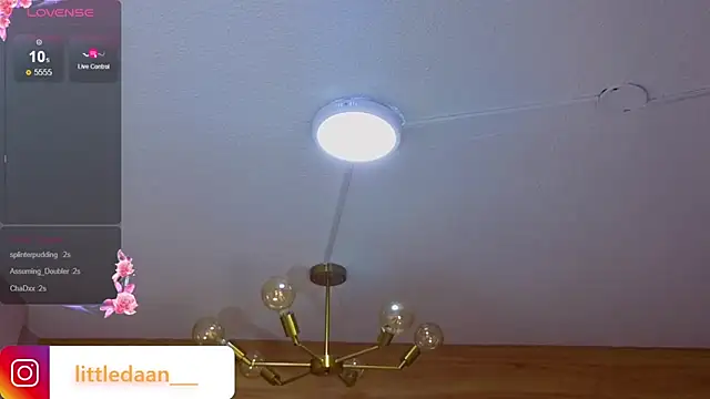 Abril_Velvet_a_'s cam snapshot