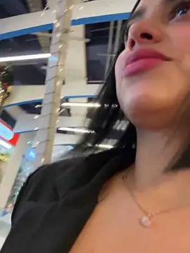 AlannaEvons live sex cam