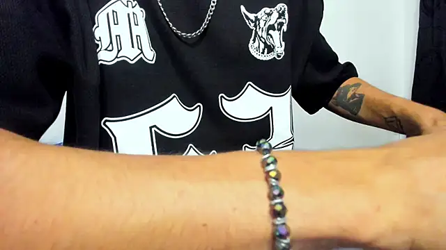 Samuel_Suarez live sex cam