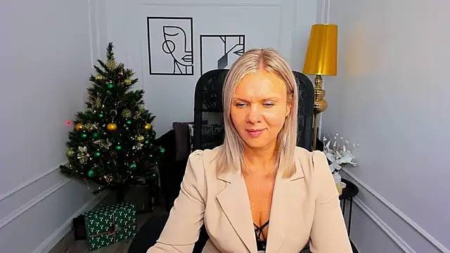 AgathaKlouin's cam snapshot