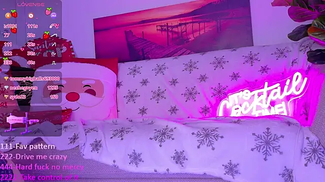 TiaBelle's cam snapshot