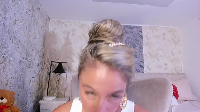 Liannaa_'s cam snapshot