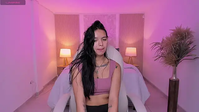 sara_jjones's cam snapshot