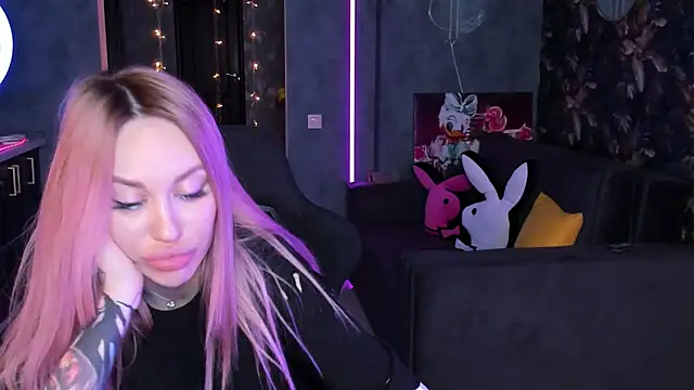 Blckmirrorr live sex cam