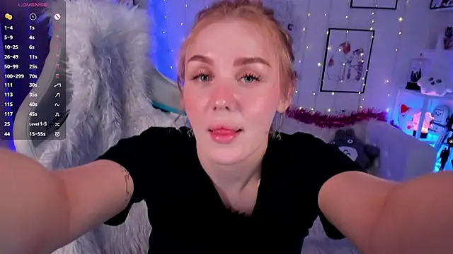 LianaFord's cam snapshot