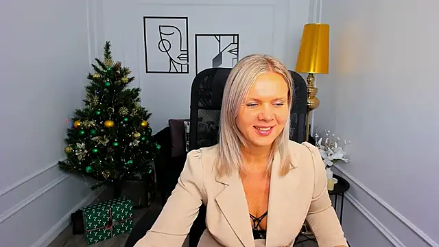 AgathaKlouin's cam snapshot