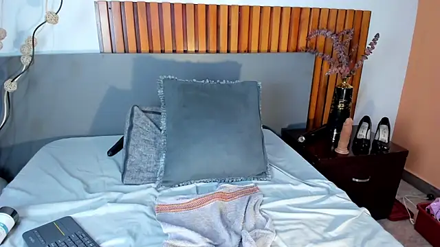 AlissaNix's cam snapshot