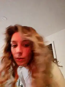 LilyOrion live sex cam