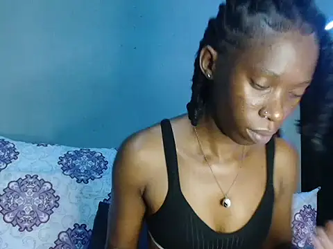 xxSexyTalia28's cam snapshot