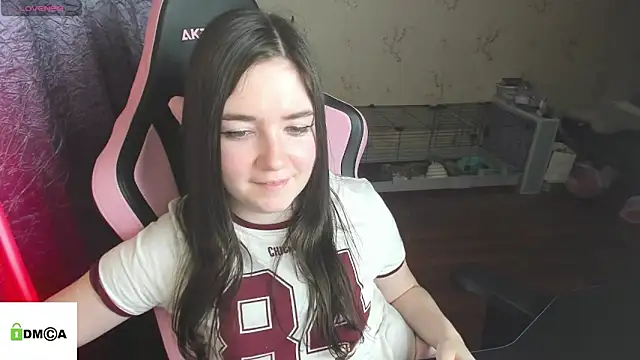 Crazy_forest_fairy's cam snapshot