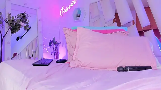 AmberCollens live sex cam