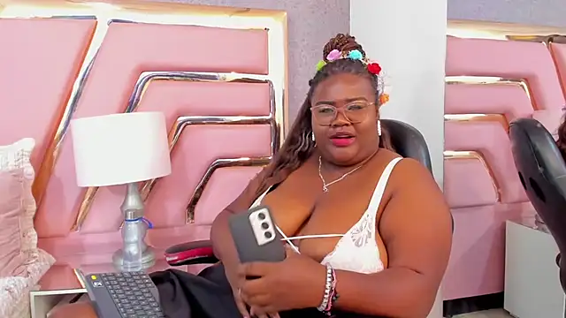 Britanny-Jhonsons live sex cam