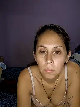 peti_fresha's cam snapshot