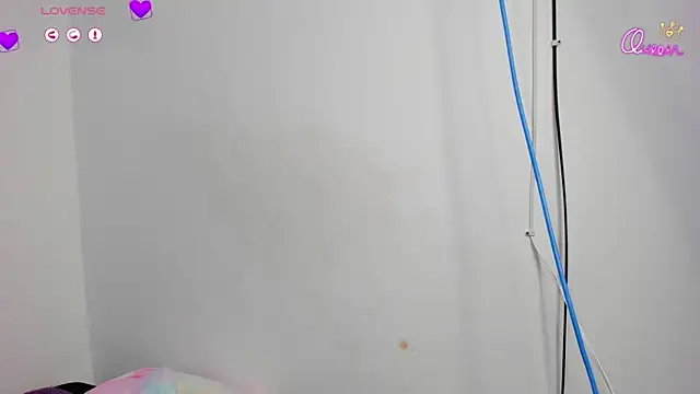 Brandy_brown_'s cam snapshot