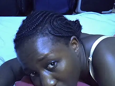 Adaline-Paris's cam snapshot