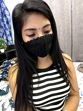 priya_26's cam snapshot