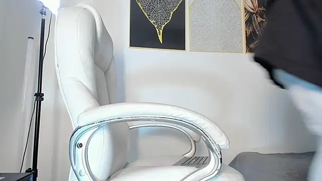 Sam_Orson's cam snapshot