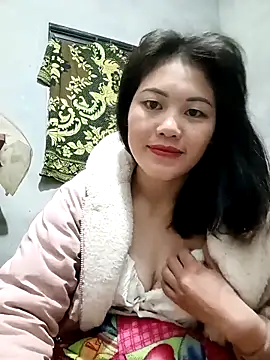 lynae-0's cam snapshot