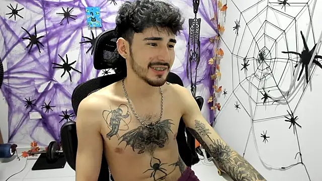 DmitriSanders's cam snapshot