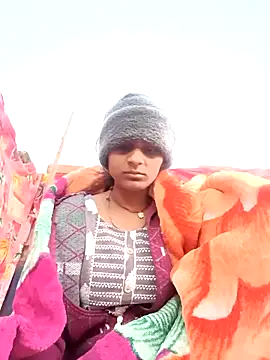 Jyoti_thakurr's cam snapshot